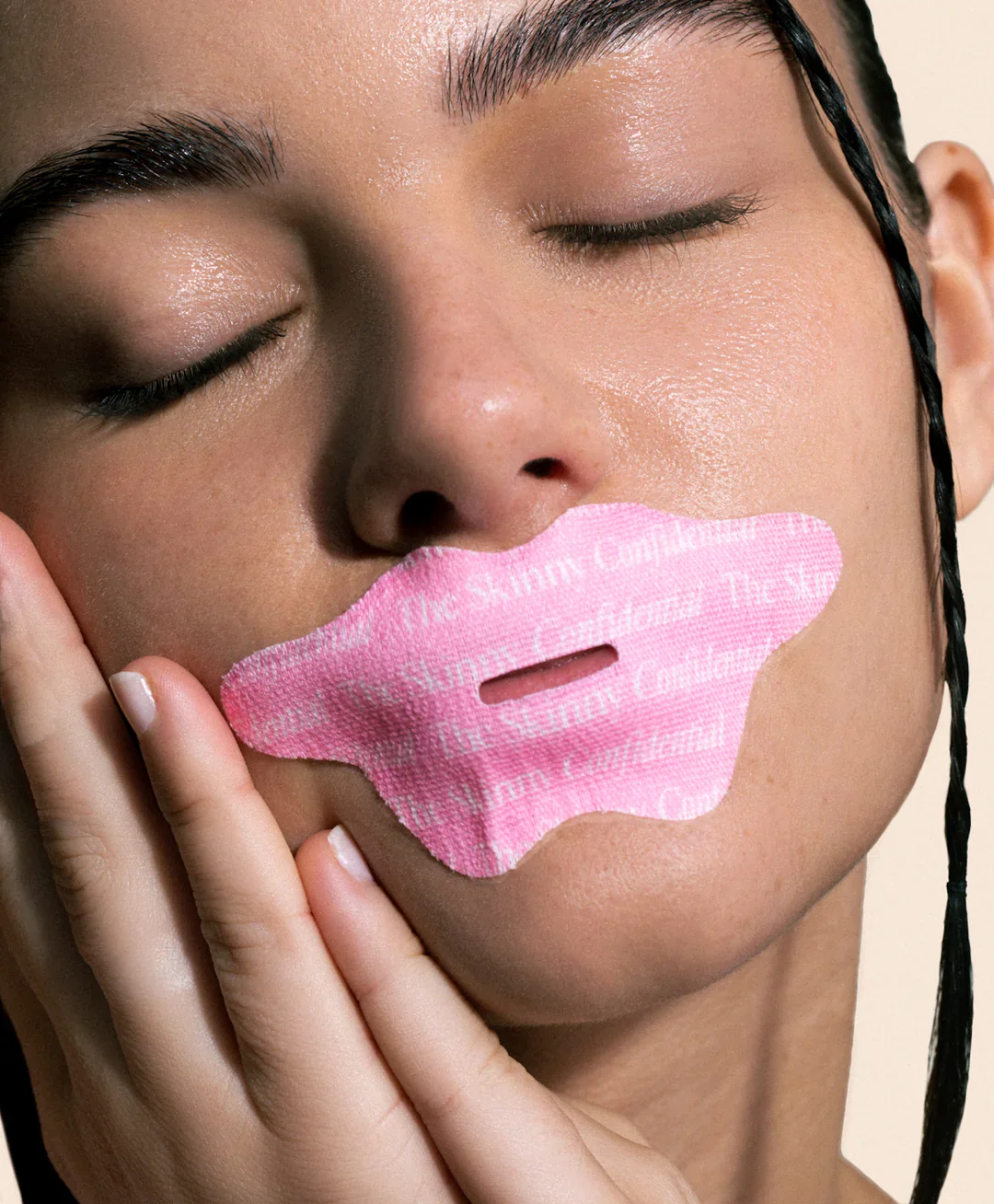 Sleep tape to prevent mouth breathing